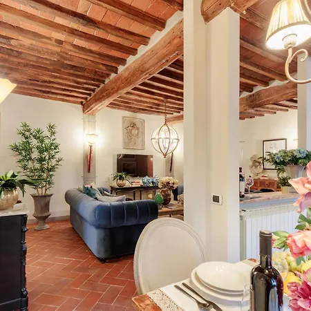 Casa Kathy, Smart And Convenient Luxury 2 Bedrooms Inside The Walls Apartamento Lucca