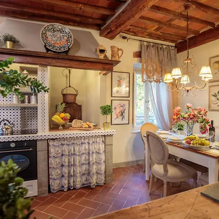 Casa Kathy, Smart And Convenient Luxury 2 Bedrooms Inside The Walls Apartamento Lucca
